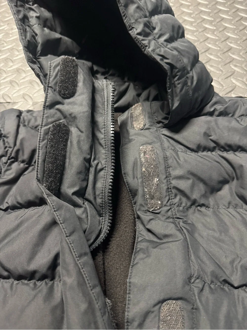 Athleta Girl Black Hooded Goose Down Puffer Jacket Size 12 Large Winter Coat